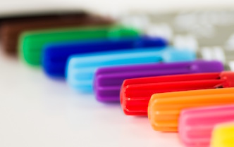 line of markers of all different colors